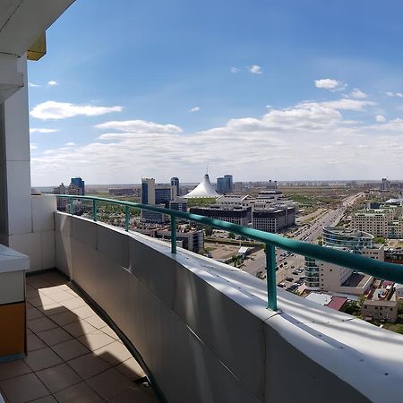 Apartment Lazurniy Astana Exterior photo