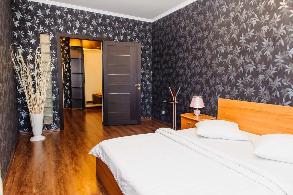 Apartment Lazurniy Astana Exterior photo
