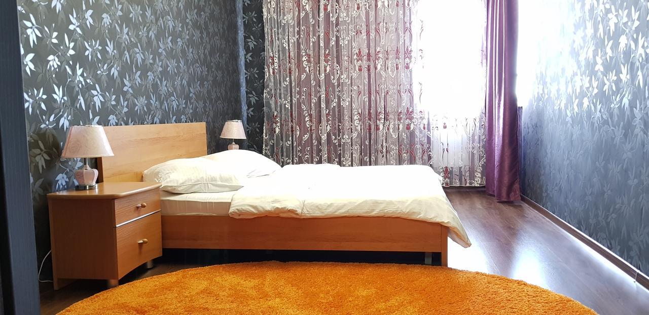 Apartment Lazurniy Astana Exterior photo