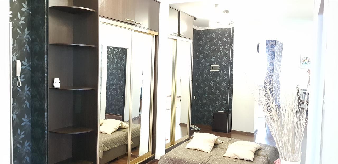 Apartment Lazurniy Astana Exterior photo