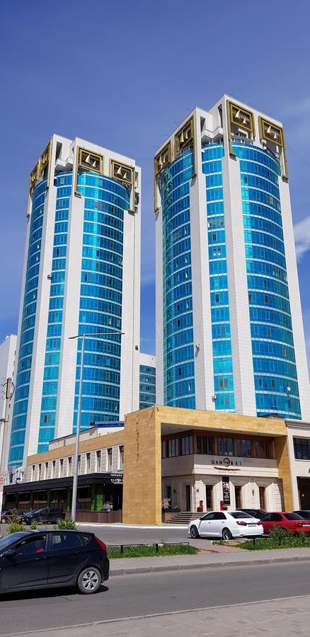 Apartment Lazurniy Astana Exterior photo
